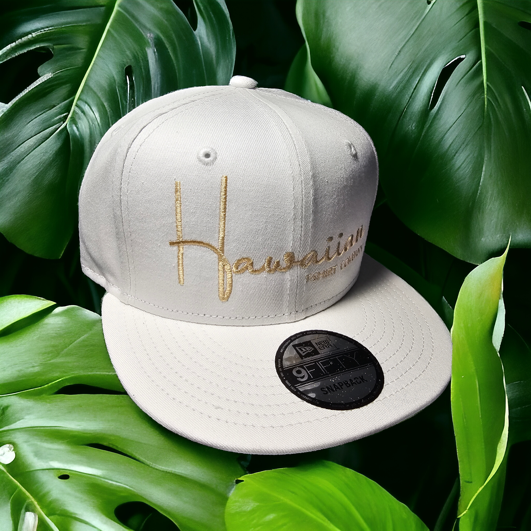 Hats "Icy White" flatbill snapback