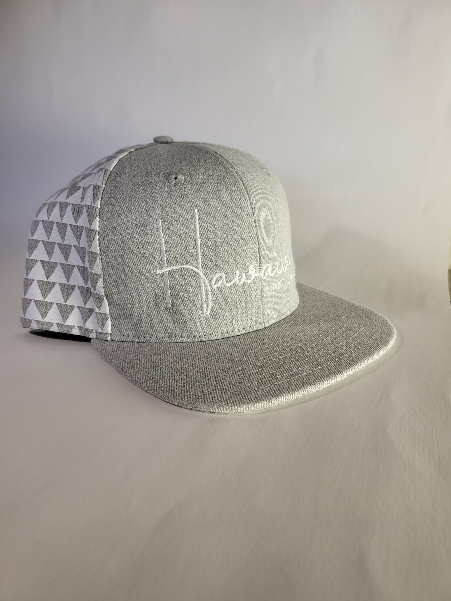 Hats 🏔🤍🩶Snowy Mana🏔🤍🩶 Flatbill snapback