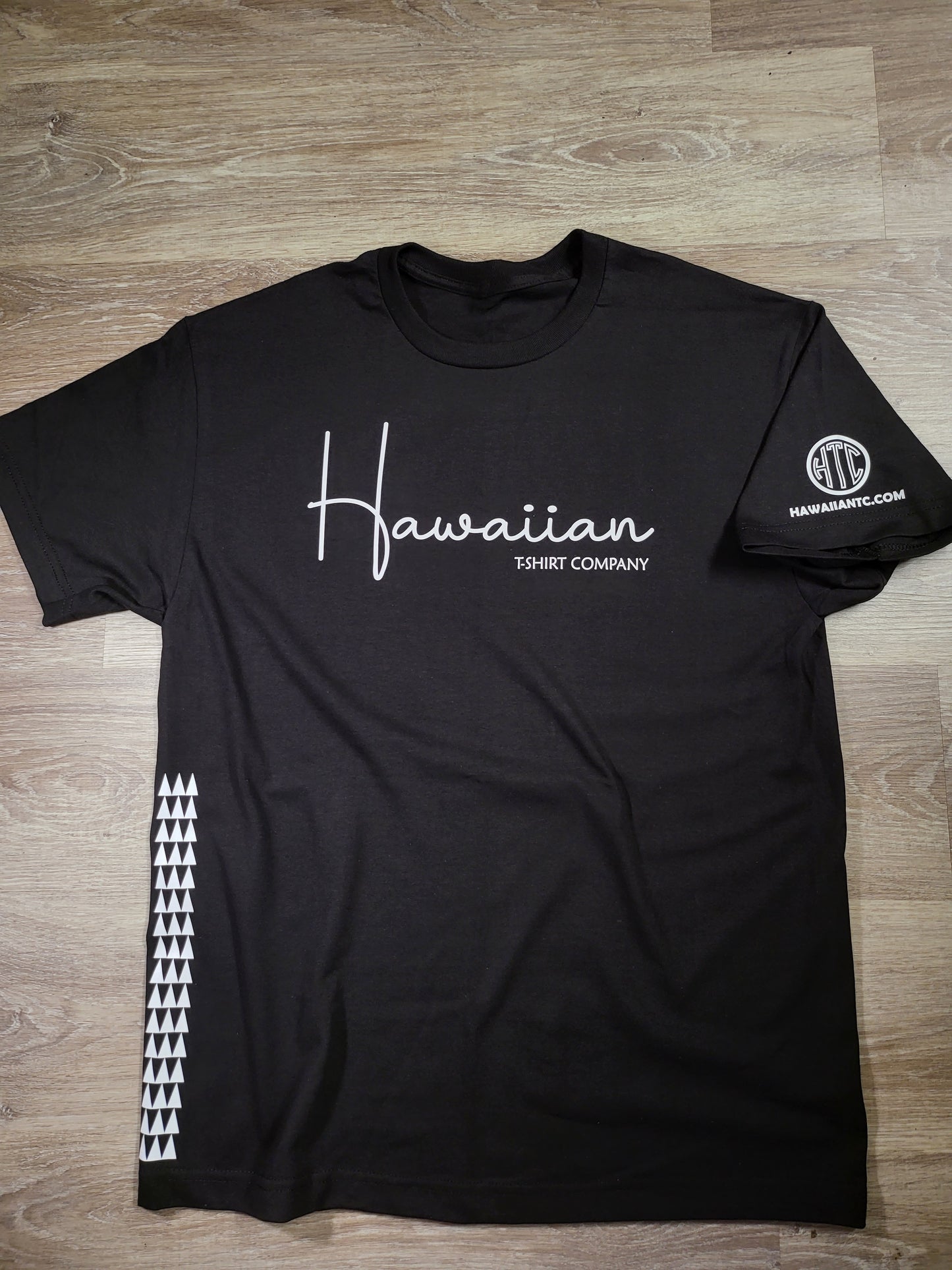 Signature Series T-shirt (Black)