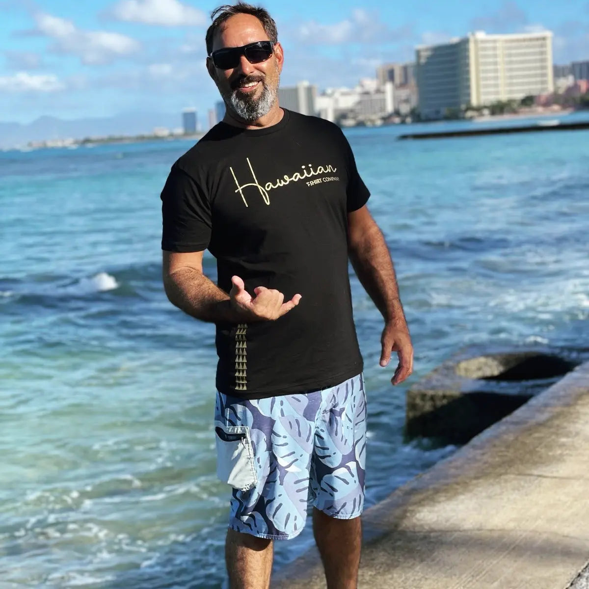 Signature Series T-shirt (Black)